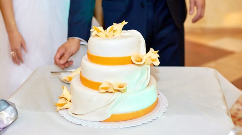 anniversary cakes design