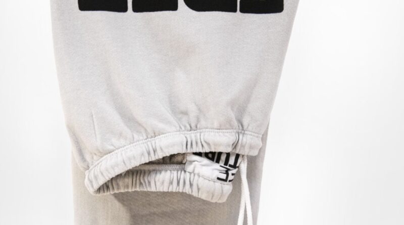Discover the Craftsmanship in Printed Free City Sweatpant